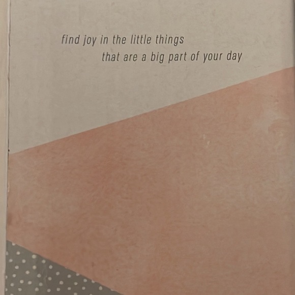 New in box, xo, Sienna Pencil Holder - Picture 5 of 5